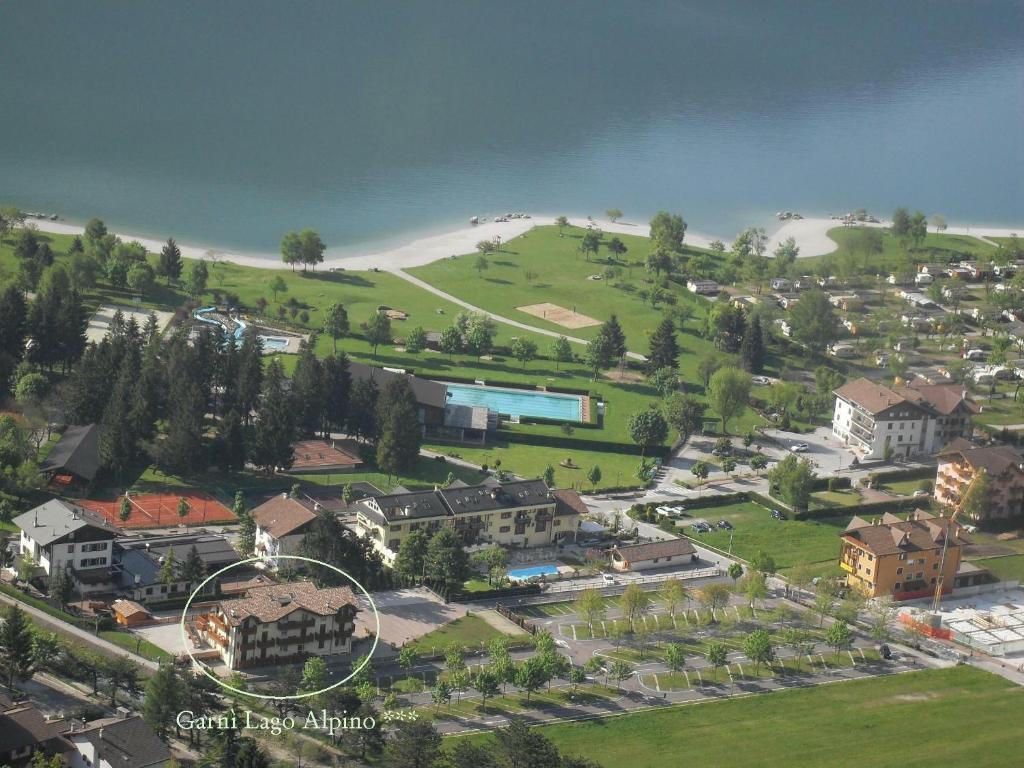 Garni Lago Alpino Molveno Kültér fotó